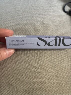 NIB Saie under eye concealer Hydra Beam HB Three